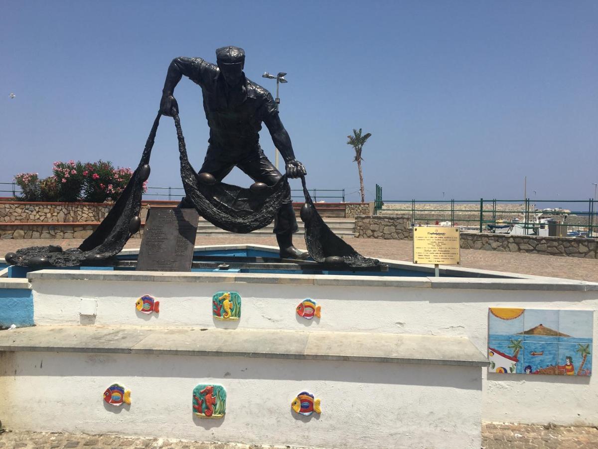 Casa Vacanza La Isla Bonita Isola delle Femmine Luaran gambar
